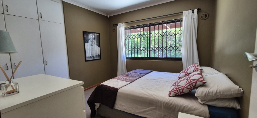 5 Bedroom Property for Sale in Table View Western Cape